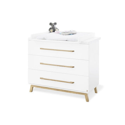 Babykamer Riva: ledikant, commode en 3-deurs kledingkast - FamilyStuff