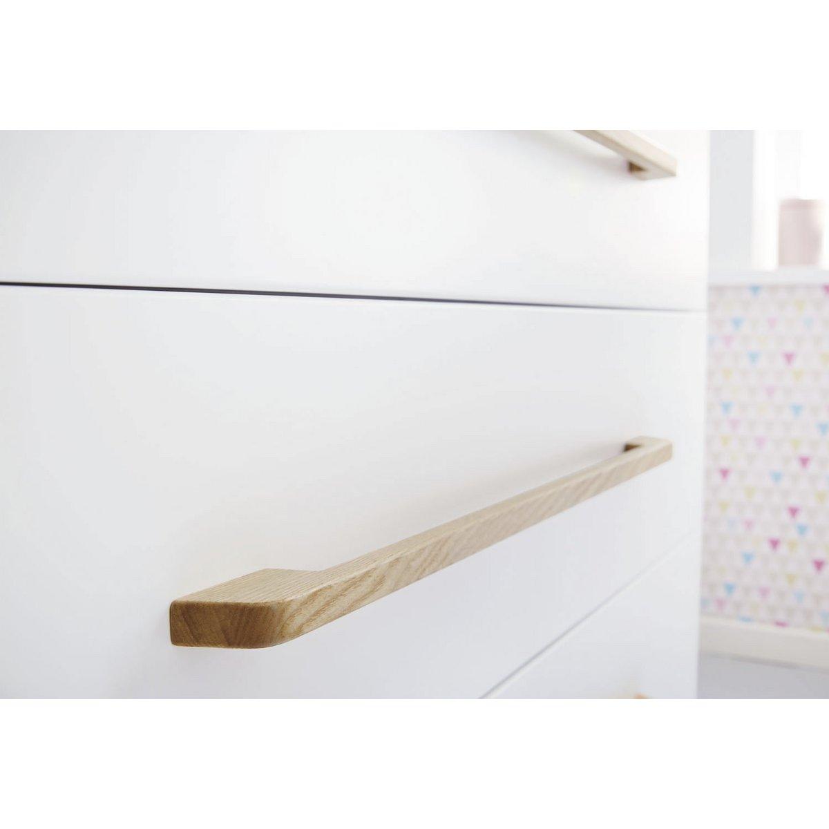 Babykamer Riva: ledikant, commode, 2-deurs kledingkast - FamilyStuff