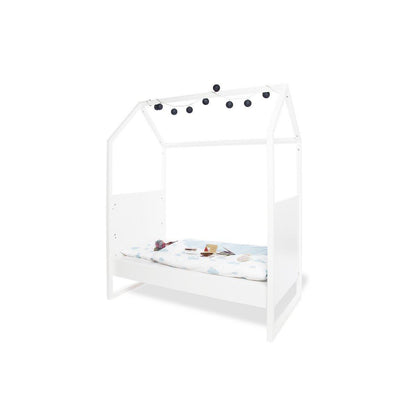 Babykamer combinatie Hilda & Riva: ledikant, commode, 2-deurs kledingkast en wandplank - FamilyStuff