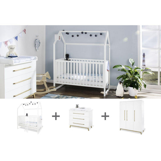 Babykamer combinatie Hilda & Riva: ledikant, brede commode, 3 - deurs kledingkast - FamilyStuff