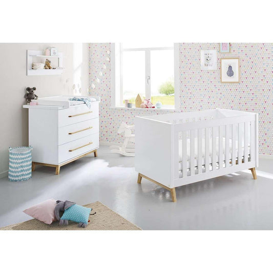 Babykamerset Riva: ledikant, commode & wandplank - FamilyStuff