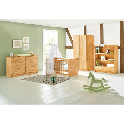 Babykamerset Natura – ledikant, brede commode en 2 - deurs kledingkast - FamilyStuff