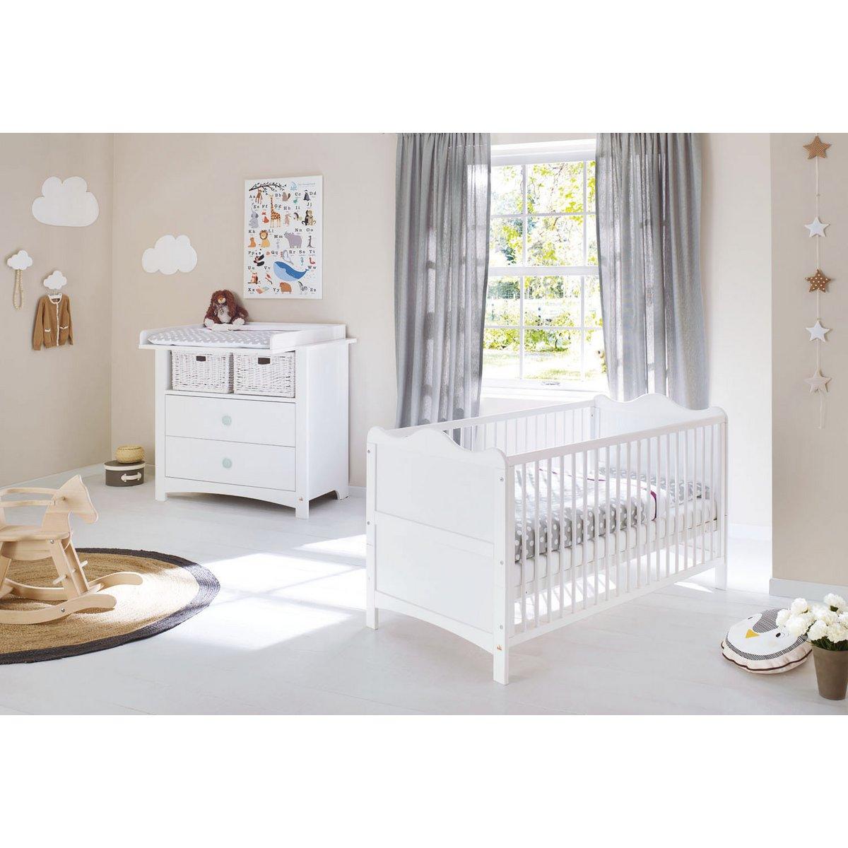 Babykamer Florentima: Ledikant en commode - FamilyStuff